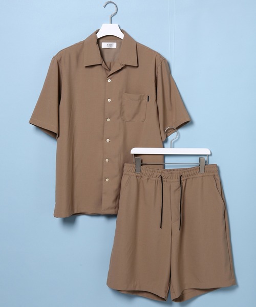 ADAM ET ROPE'（アダムエロペ）の「〈伸縮性・イージーケア〉オープンカラーシャツSET UP（セットアップ・メンズ・ブラック/グレー/ベージュ・M/L/LL）」の16枚目の写真