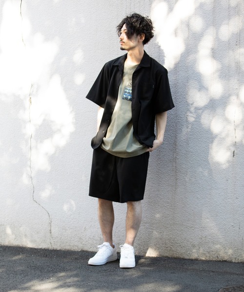 ADAM ET ROPE'（アダムエロペ）の「〈伸縮性・イージーケア〉オープンカラーシャツSET UP（セットアップ・メンズ・ブラック/グレー/ベージュ・M/L/LL）」の6枚目の写真