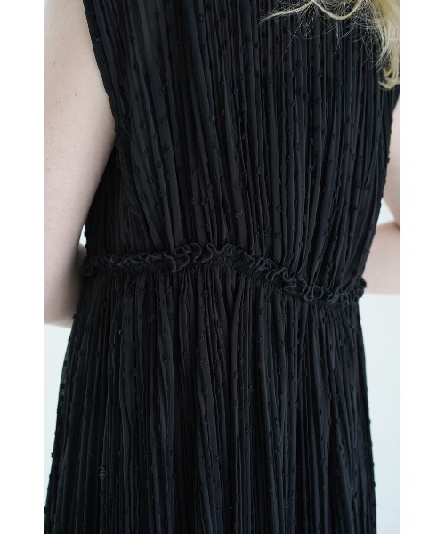 CLANE（クラネ）の「DOT JACQUARD PLEAT ONE PIECE（ワンピース）」 - WEAR