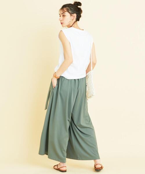 BEAUTY&YOUTH UNITED ARROWS(ビューティーアンドユースユナイテッドアローズ)の「【WEB限定】by ※∴ベルト付きカットソーワイドイージーパンツ -2WAY/ウォッシャブル- о(その他パンツ・レディース・ベージュ/ブラック/オリーブ/ダークブラウン・FREE)」の14枚目の写真