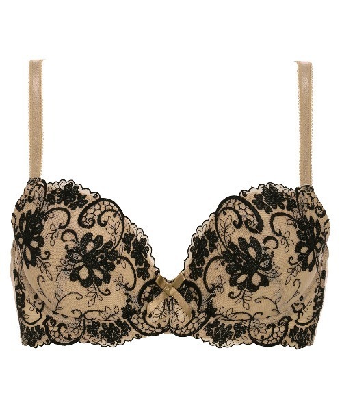 Triumph(トリンプ)の「トリンプ AC004 ブラジャー A-Dカップ(ブラジャー・レディース・ブラック/ベージュ/ブルー・B70/C70/D70/B75/A70/A75/C75/D75/B80/C80/D80/A80/B85/C85/D85)」の17枚目の写真