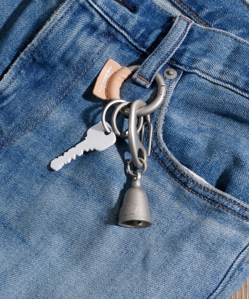 Butler Verner Sails（バトラーヴァーナーセイルス）の「Butler Verner Sails バトラーバーナーセイルズ / 守護神 Bell Key Holder ベル キーホルダー / JF-2460（キーホルダー・メンズ・ブラック/アンティークシルバー/アンティークゴールド・FREE）」の15枚目の写真