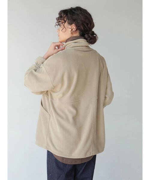 AMERICAN HOLIC(アメリカンホリック)の「スタンドカラーポケット付きフリースプルオーバー *(Tシャツ/カットソー・レディース・ブラック/ベージュ/モカ・M/L)」の17枚目の写真