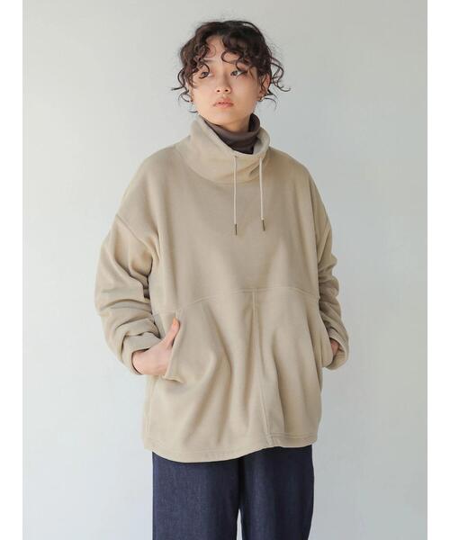 AMERICAN HOLIC(アメリカンホリック)の「スタンドカラーポケット付きフリースプルオーバー *(Tシャツ/カットソー・レディース・ブラック/ベージュ/モカ・M/L)」の3枚目の写真