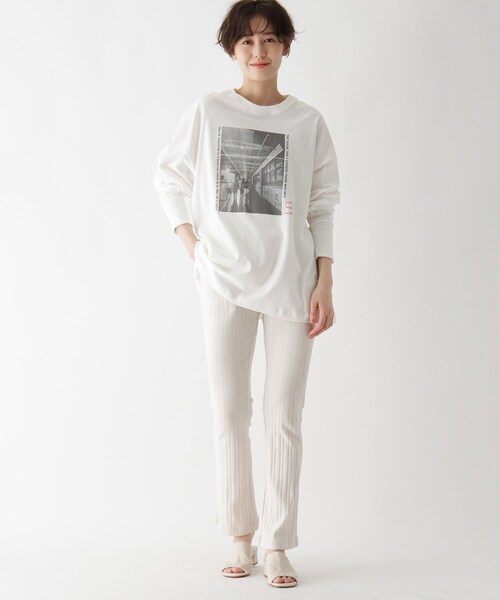 AG by aquagirl(エージーバイアクアガール)の「◆【AG by Karen】コラボフォトロンT(Tシャツ/カットソー・レディース・ホワイト系その他/ホワイト系その他6/ホワイト系・38/36)」の10枚目の写真