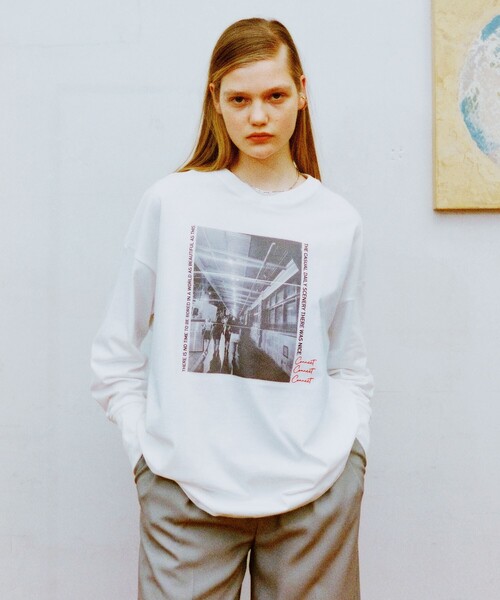 AG by aquagirl(エージーバイアクアガール)の「◆【AG by Karen】コラボフォトロンT(Tシャツ/カットソー・レディース・ホワイト系その他/ホワイト系その他6/ホワイト系・38/36)」の17枚目の写真