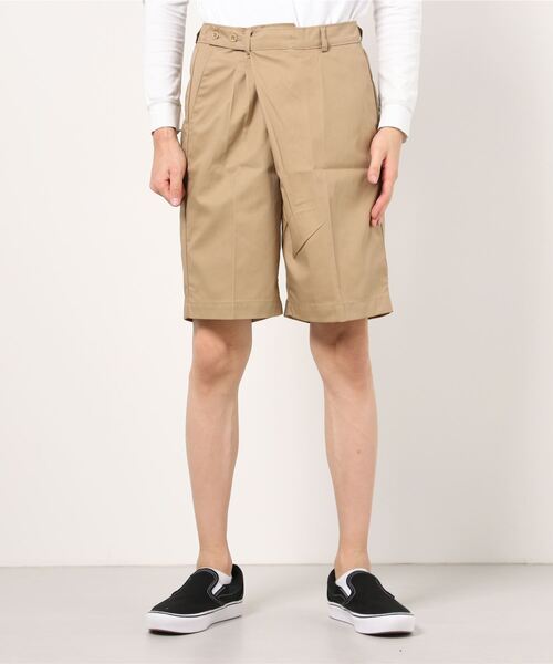 STANDARD MADE（スタンダードメイド）の「【UNIFORMWORLD ユニフォームワールド】UNISEX アシンメトリーワークショーツ（その他パンツ・メンズ・ネイビー/ブラック/ベージュ・MEDIUM/SMALL）」の2枚目の写真