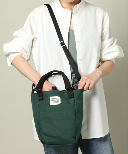 FREDRIK PACKERS(フレドリックパッカーズ)の「【FREDRIK PACKERS】1000D MISSION TOTE XS 2WAYミニトート ショルダー付 フレドリックパッカーズ(ハンドバッグ・レディース・ブラック/ベージュ/オリーブ/レオパード/グレー/ホワイト/マルチ/グリーン/ネイビー/ブラック系3/ブラック系2/ブラック系1/ネイビー系2・FREE)」の18枚目の写真