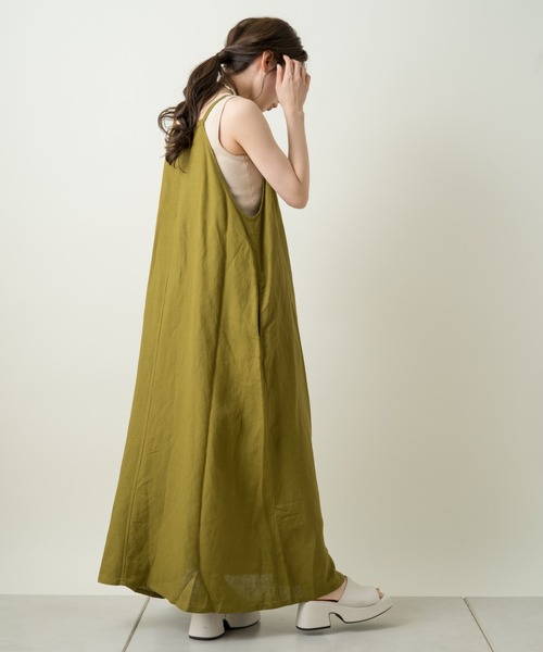 Kastane(カスタネ)の「リネンタックキャミワンピース(ワンピース・レディース・オレンジ/アイボリー/グリーン系その他・1/2)」の4枚目の写真