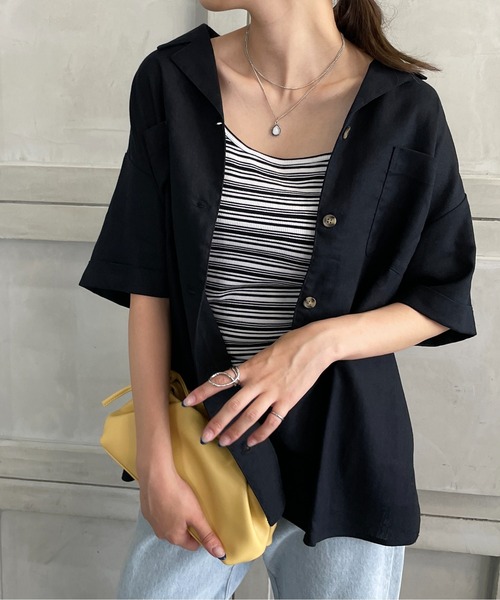 Meli rich（メリーリッチ）の「ポケット付き。ゆったりリネンオープンカラーシャツ（シャツ/ブラウス・レディース・ブラック/ベージュ/ライトグリーン/モカ/ナチュラル/ブラウン/カーキ/アイボリー/ブラック系・MEDIUM）」の4枚目の写真