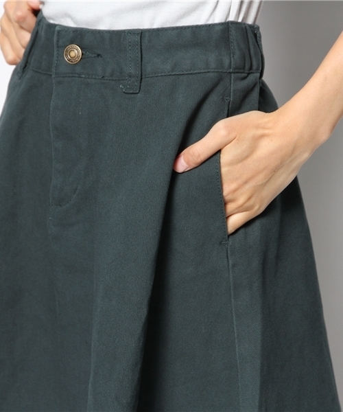 one after another NICE CLAUP（ワンアフターアナザーナイスクラップ）の「【ナイスクラップ】サーキュラースカート（スカート・レディース・グリーン/ネイビー/ワンウォッシュ/オフホワイト・FREE）」の12枚目の写真