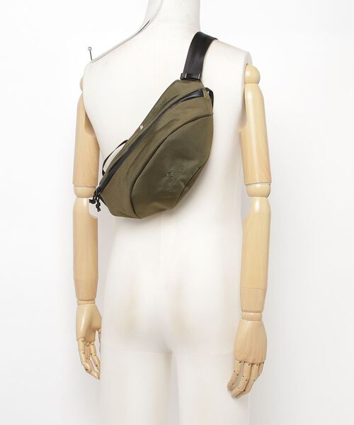 TERG（ターグ）の「TERG/ターグ Waist Tiny/タイニーウエスト バリスティックナイロン（ボディバッグ/ウエストポーチ・メンズ・ダークグリーン・FREE）」の7枚目の写真
