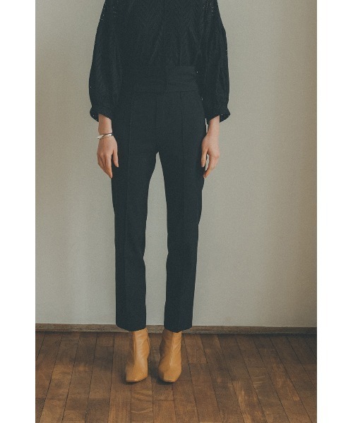 CLANE（クラネ）の「2WAY WIDE BELT TAPERED PANTS（スラックス