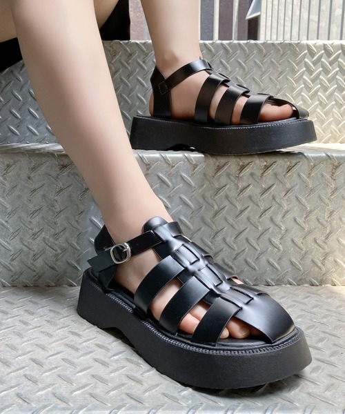 Figments(フィグメンツ)の「グラディエーターサンダル(サンダル・レディース・ブラック・SMALL/MEDIUM)」の3枚目の写真