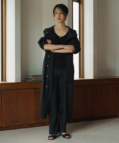 LOUNGEDRESS(ラウンジドレス)の「BIGマンパ(マウンテンパーカー・レディース・ブラック/キャメル・FREE)」の6枚目の写真