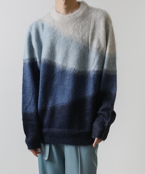 KAZUYUKI KUMAGAI ATTACHMENT（カズユキクマガイアタッチメント）の「MOHAIR WOOL KINT INTARSIA-KINT SWEATER（ニット/セーター・メンズ・ブラック/ブルー・1/3）」の8枚目の写真