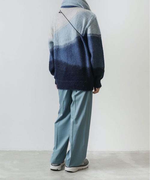 KAZUYUKI KUMAGAI ATTACHMENT（カズユキクマガイアタッチメント）の「MOHAIR WOOL KINT INTARSIA-KINT SWEATER（ニット/セーター・メンズ・ブラック/ブルー・1/3）」の19枚目の写真
