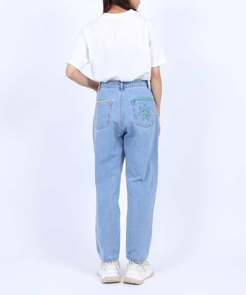 PUNYUS（プニュズ）の「刺繍デニムパンツ（デニムパンツ・レディース・ブルー系その他・3/4/1/2）」の6枚目の写真