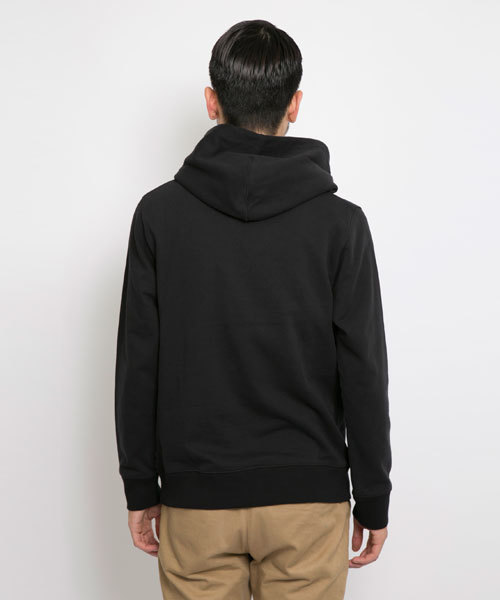 XLARGE（エクストララージ）の「OG CHAMBER PULLOVER HOOD SWEAT（パーカー・メンズ・アッシュ/ブラック・LARGE/MEDIUM/SMALL/X-LARGE）」の3枚目の写真
