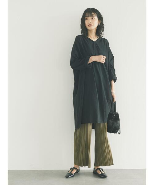 CRAFT STANDARD BOUTIQUE（クラフトスタンダードブティック）の「Vネックギャザーワンピース　＊◇（ワンピース・レディース・テラコッタ/ブラック/モカ/マスタード・FREE）」の12枚目の写真