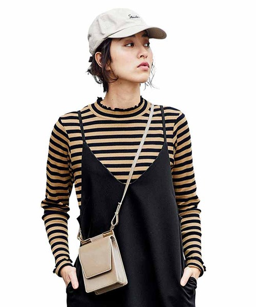 Live in comfort(リブインコンフォート)の「リブ イン コンフォート 伸びやかなリブで着心地快適 メロウハイネックトップス(Tシャツ/カットソー・レディース・キナリ/ブラック/ブラック系その他・MEDIUM/X-LARGE/XX-LARGE/LARGE)」の3枚目の写真