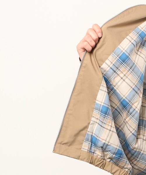 WHIZLIMITED（ウィズリミテッド）の「DRIZZER JACKET（ブルゾン・メンズ・ベージュ/チャコール/ブルー・LARGE/MEDIUM/X-LARGE）」の4枚目の写真