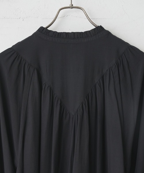 CIAOPANIC（チャオパニック）の「キャンディースリーブブラウス（シャツ/ブラウス・レディース・ブラック/オフホワイト/オリーブ・FREE）」の22枚目の写真