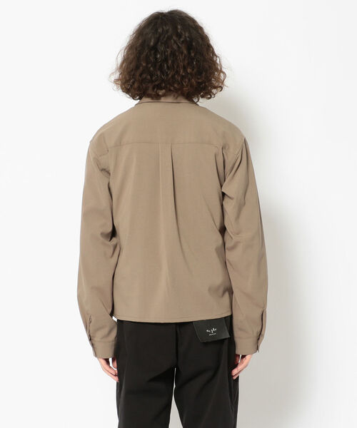 Toironier（トワロニエ）の「Toironier/トワロニエ/Zip Shirt/ジップシャツ（シャツ/ブラウス・メンズ・ブラック/モカ・FREE）」の5枚目の写真