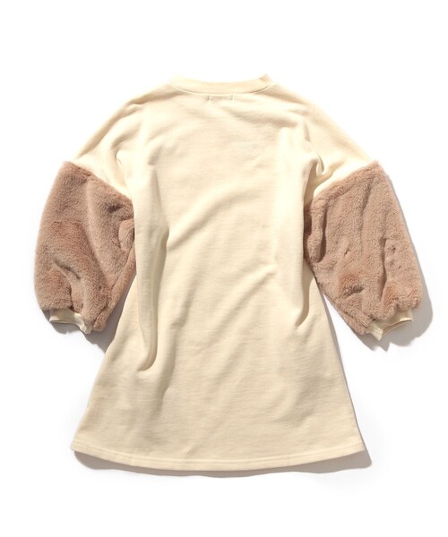SHOO・LA・RUE（シューラルー）の「◆【100-140cm】袖ファー切替裏毛ワンピース（ワンピース・キッズ・アイボリー/ベビーピンク・12/14/11/10/13）」の5枚目の写真