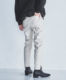 lautreamont BLEUBLANC | <lautreamont BLEUBLANC>フェイクレザースリムパンツ≪サスティナブル素材使用≫(その他パンツ)