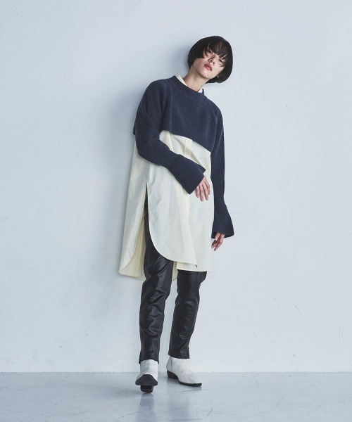 lautreamont BLEUBLANC（ロートレアモンブルーブラン）の「<lautreamont BLEUBLANC>フェイクレザースリムパンツ≪サスティナブル素材使用≫（その他パンツ・レディース・ブラック/ベージュ・9号/11号/7号）」の3枚目の写真