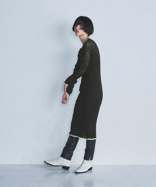 lautreamont BLEUBLANC（ロートレアモンブルーブラン）の「<lautreamont BLEUBLANC>フェイクレザースリムパンツ≪サスティナブル素材使用≫（その他パンツ・レディース・ブラック/ベージュ・9号/11号/7号）」の13枚目の写真