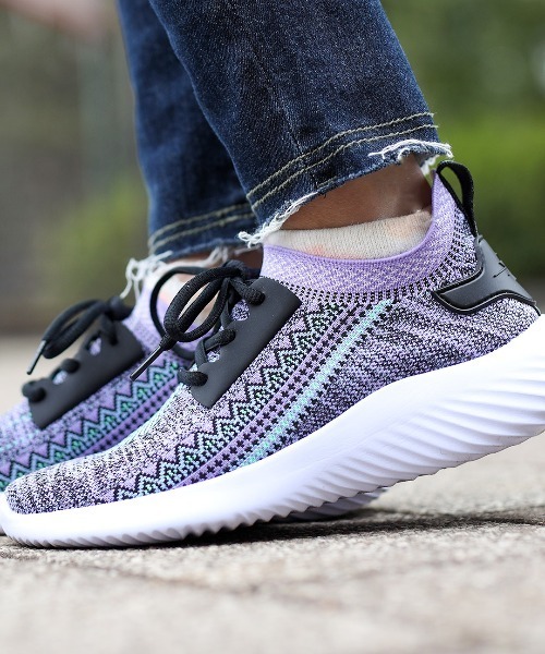 チチカカ（チチカカ）の「ジオメトリックニットスニーカー（スニーカー・レディース・パープル/イエロー/グリーン・MEDIUM/LARGE）」の9枚目の写真