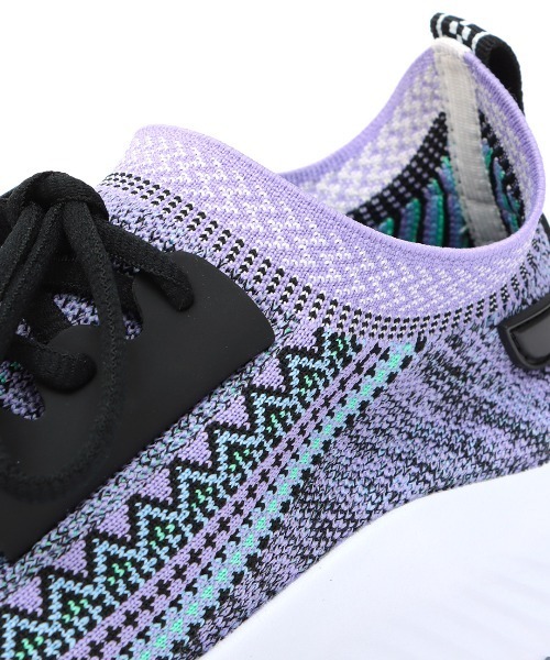 チチカカ（チチカカ）の「ジオメトリックニットスニーカー（スニーカー・レディース・パープル/イエロー/グリーン・MEDIUM/LARGE）」の21枚目の写真