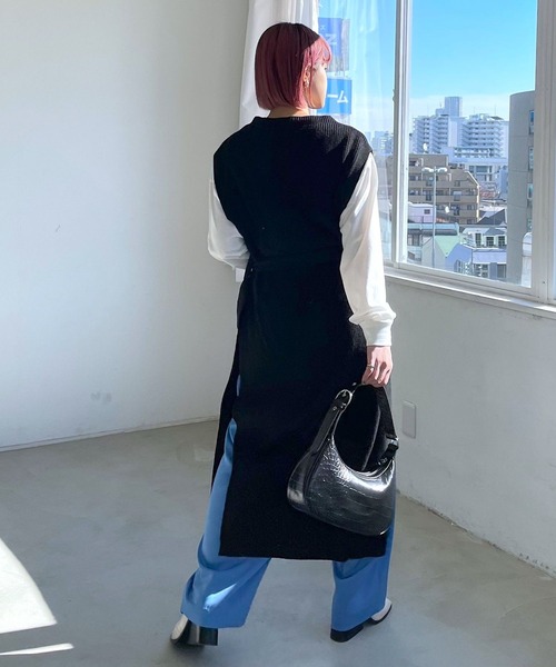 PAGEBOY（ページボーイ）の「ハイネックロングベストワンピース（ワンピース・レディース・チャコールグレー/ブラック・FREE）」の4枚目の写真