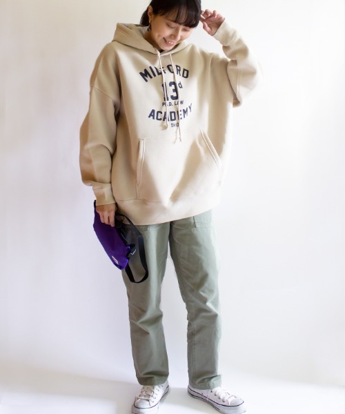 ALL ORDINARIES(オールオーディナリーズ)の「MILFORDビッグプルパーカー(パーカー・レディース・アッシュグレー/ベージュ/ネイビー・M)」の10枚目の写真