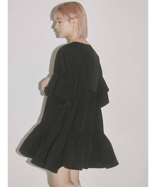 merry jenny（メリージェニー）の「ギャザーティアードミニワンピース（ワンピース・レディース・ブラック/アイボリー・FREE）」の11枚目の写真