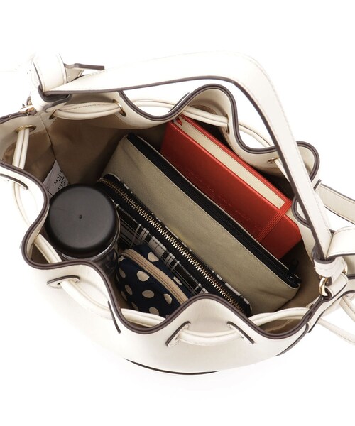 ESPERANZA（エスペランサ）の「◆タッセル付きドローストリングバッグ（ショルダーバッグ・レディース・アイボリー/キャメル・FREE）」の9枚目の写真