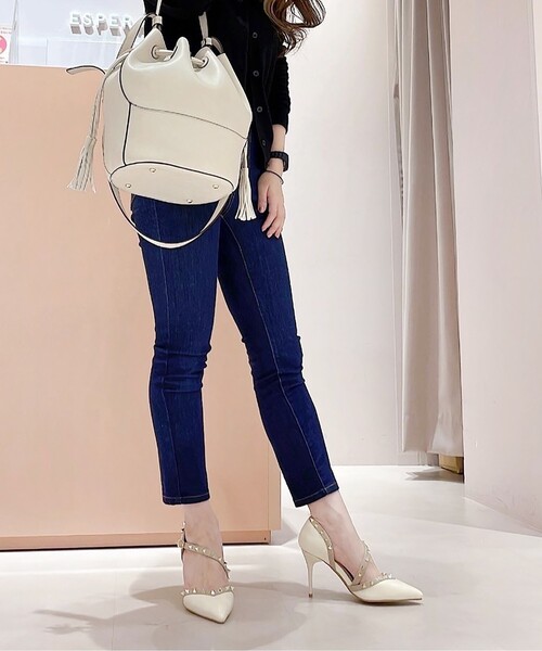 ESPERANZA（エスペランサ）の「◆タッセル付きドローストリングバッグ（ショルダーバッグ・レディース・アイボリー/キャメル・FREE）」の15枚目の写真