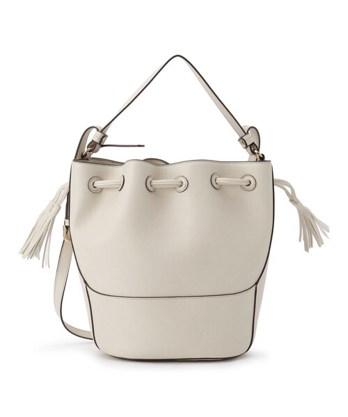 ESPERANZA（エスペランサ）の「◆タッセル付きドローストリングバッグ（ショルダーバッグ・レディース・アイボリー/キャメル・FREE）」の3枚目の写真