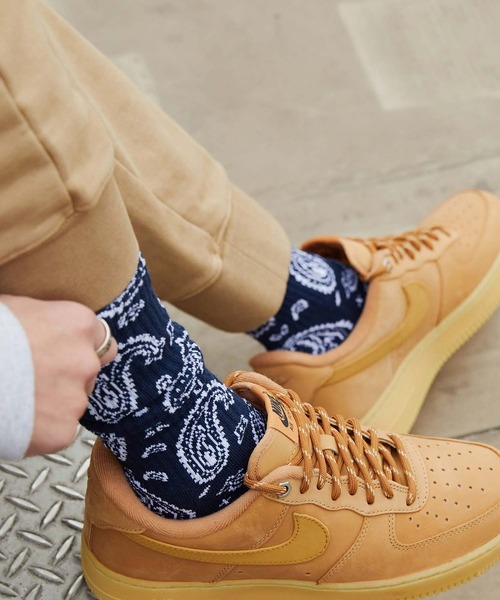 atmos(アトモス)の「atmos PAISLEY SOCKS / アトモス ペイズリー ソックス(ソックス/靴下・メンズ・ホワイト/ブラック/ネイビー/グレー/ベージュ/ブルー・26-28cm)」の13枚目の写真