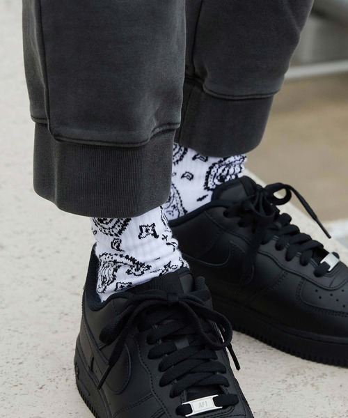 atmos(アトモス)の「atmos PAISLEY SOCKS / アトモス ペイズリー ソックス(ソックス/靴下・メンズ・ホワイト/ブラック/ネイビー/グレー/ベージュ/ブルー・26-28cm)」の11枚目の写真