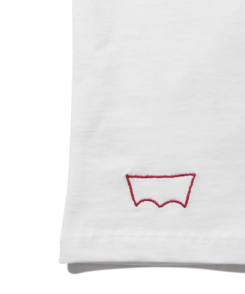 Levi's(リーバイス)の「Levi's(R) RED JET Tシャツ LEFT CHEST LOGO WHITE +(Tシャツ/カットソー・レディース・マルチ・S/M/XS)」の7枚目の写真