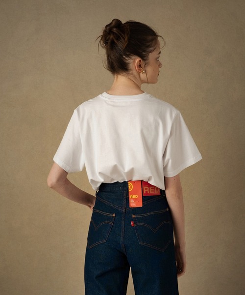 Levi's(リーバイス)の「Levi's(R) RED JET Tシャツ LEFT CHEST LOGO WHITE +(Tシャツ/カットソー・レディース・マルチ・S/M/XS)」の10枚目の写真