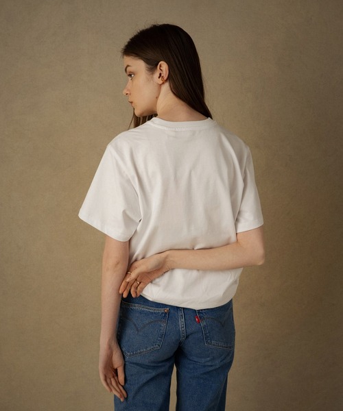 Levi's(リーバイス)の「Levi's(R) RED JET Tシャツ LEFT CHEST LOGO WHITE +(Tシャツ/カットソー・レディース・マルチ・S/M/XS)」の16枚目の写真