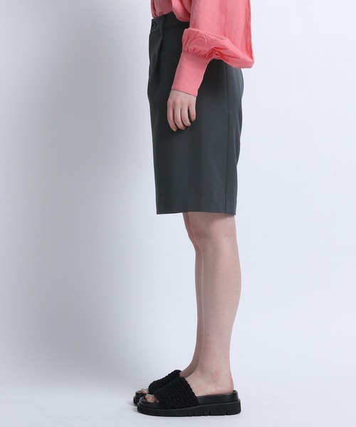eL(エル)の「【eL】Assort One tuck Half Pants/278005(その他パンツ・レディース・チャコールグレー/ブラック/ブラウン・FREE)」の12枚目の写真
