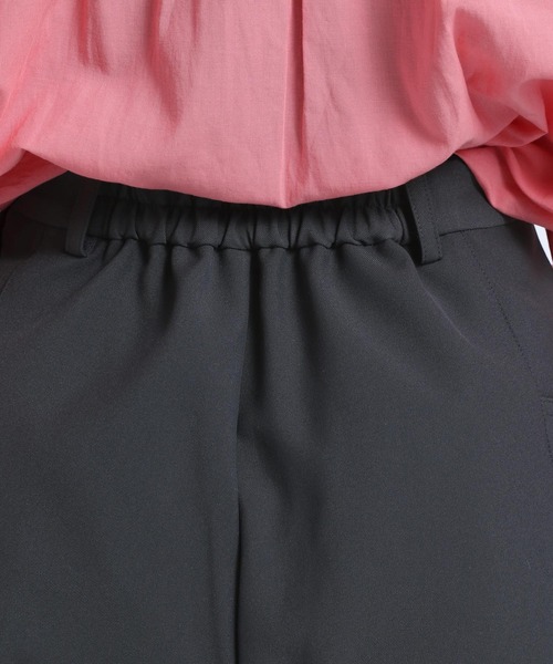 eL(エル)の「【eL】Assort One tuck Half Pants/278005(その他パンツ・レディース・チャコールグレー/ブラック/ブラウン・FREE)」の8枚目の写真