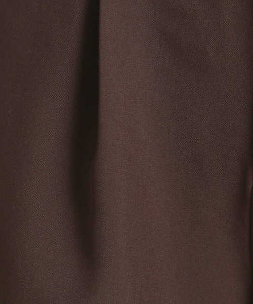 eL(エル)の「【eL】Assort One tuck Half Pants/278005(その他パンツ・レディース・チャコールグレー/ブラック/ブラウン・FREE)」の13枚目の写真