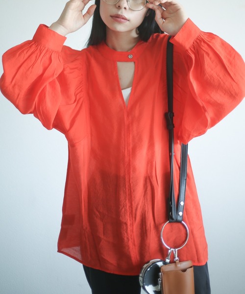 spoon store(スプーンストア)の「袖ボリュームシアーシャツ(シャツ/ブラウス・レディース・オレンジ/アイボリー・フリー)」の1枚目の写真