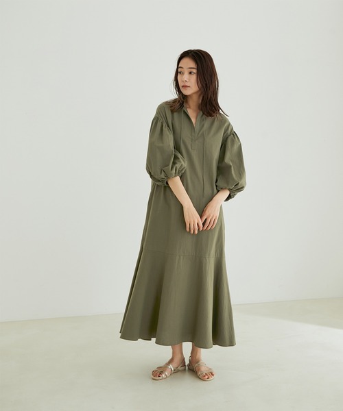SALON adam et rope'（サロン アダム エ ロペ）の「【洗える】ボリュームスリーブマーメイドワンピース（ワンピース・レディース・カーキ/ブラウン/ブラック・FREE）」の13枚目の写真